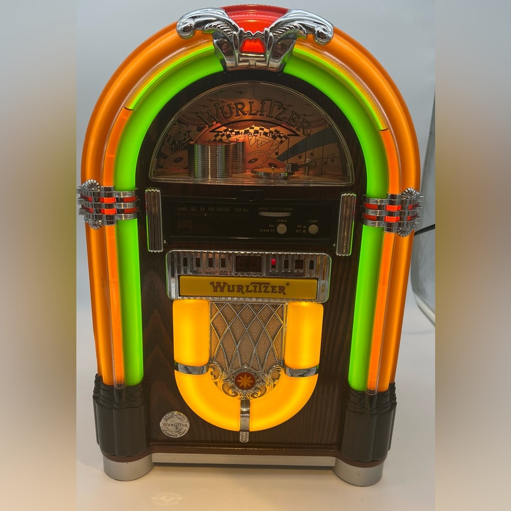 Wurlitzer Jukebox WR18 manufactured in 2000